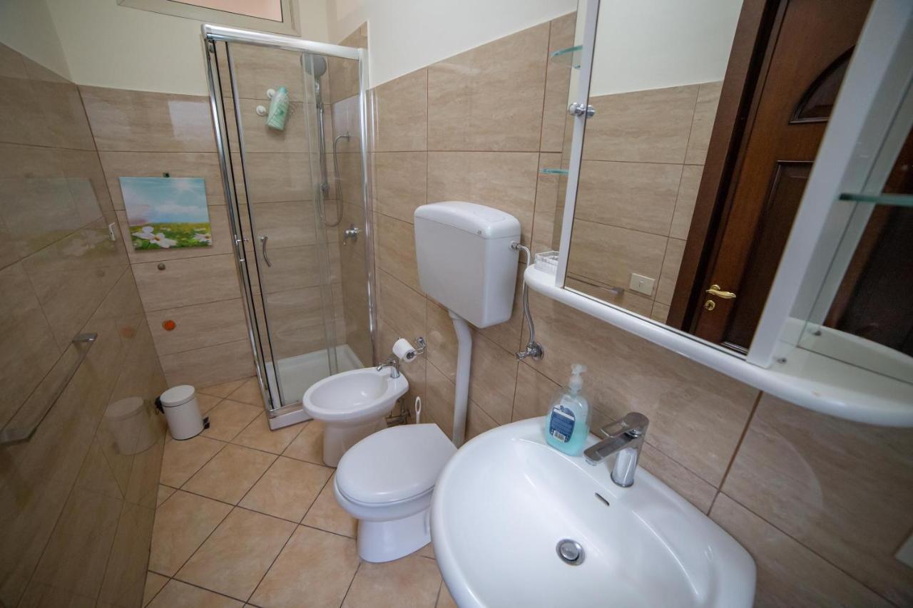 Antichi Profumi Bed & Breakfast คาตาเนีย ภายนอก รูปภาพ