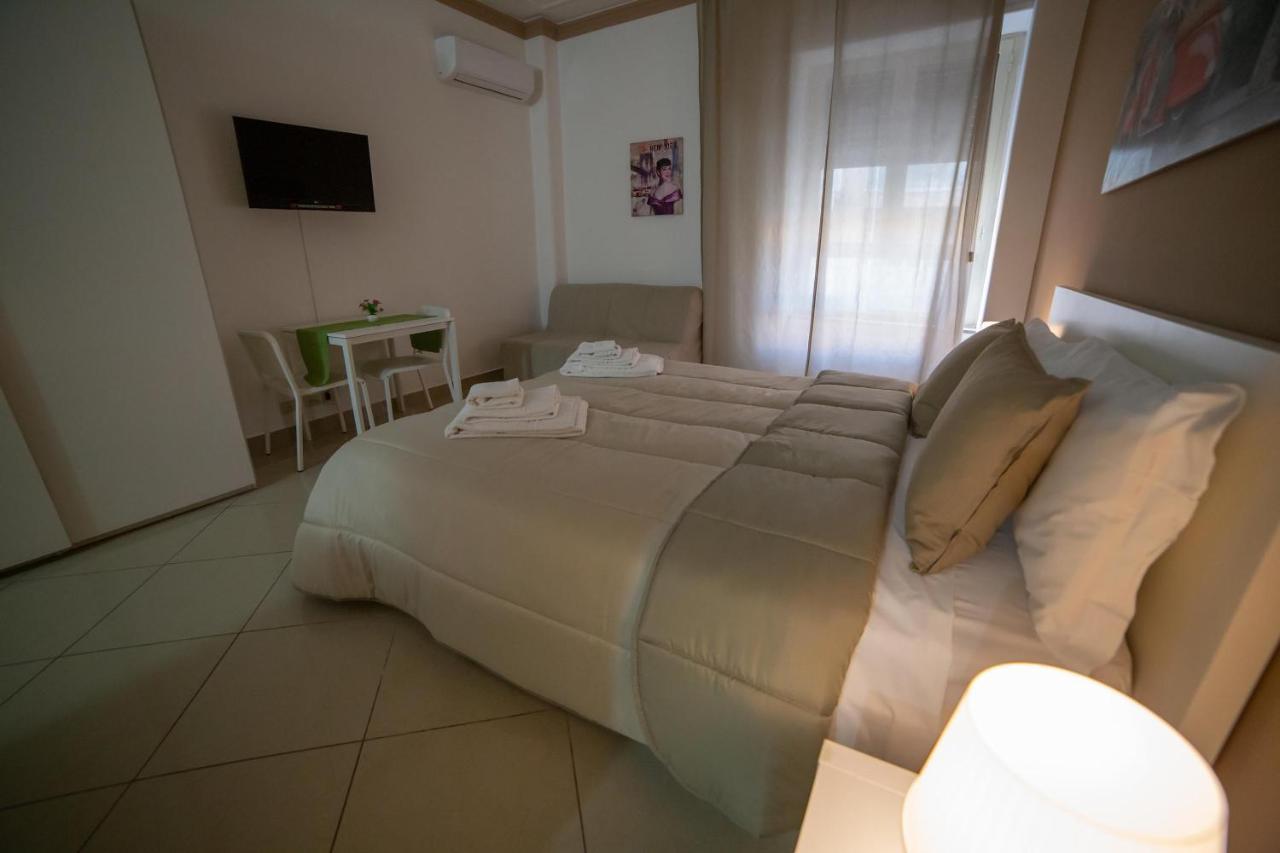 Antichi Profumi Bed & Breakfast คาตาเนีย ภายนอก รูปภาพ