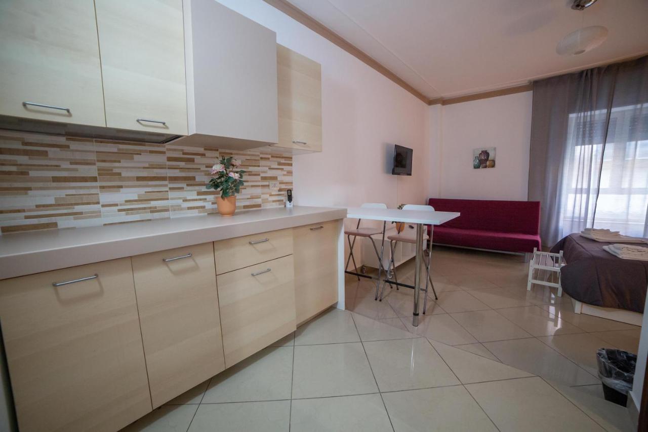 Antichi Profumi Bed & Breakfast คาตาเนีย ภายนอก รูปภาพ
